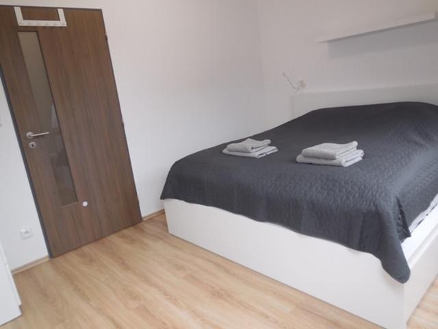 Apartman Kamenice Kamenice nad Lipou Exteriör bild